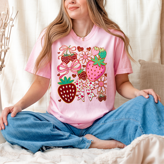 Strawberries & Bows DTF Transfer