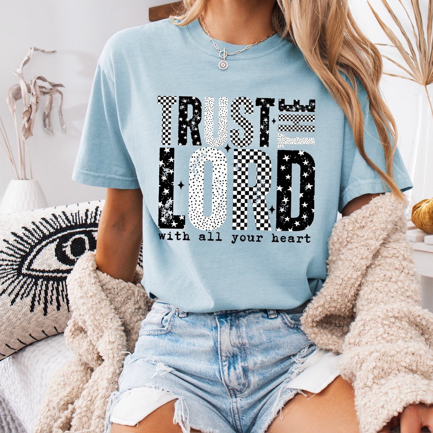 Trust The Lord Graphic Tee